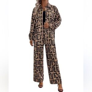 Designer Style Set Geometric Patterned Blouse & Wide Leg Pants NWT Sz Large